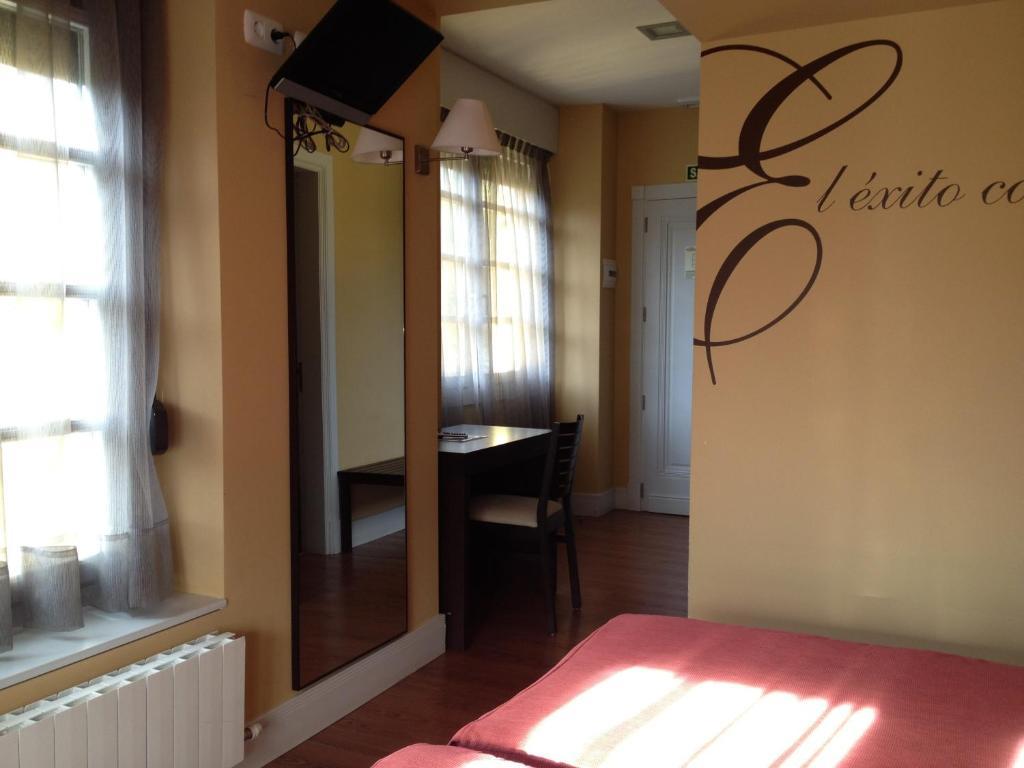 Hotel Restaurante Aldama Amurrio Zewnętrze zdjęcie